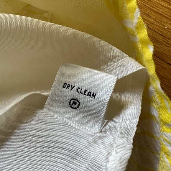 Lilly Pulitzer Size 6 Yellow & White Floral Swiss Dot Cotton Strapless Dress - Picture 4 of 16